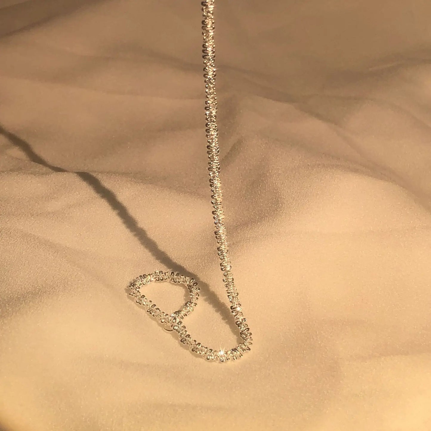 Pulseira de prata com brilhantes